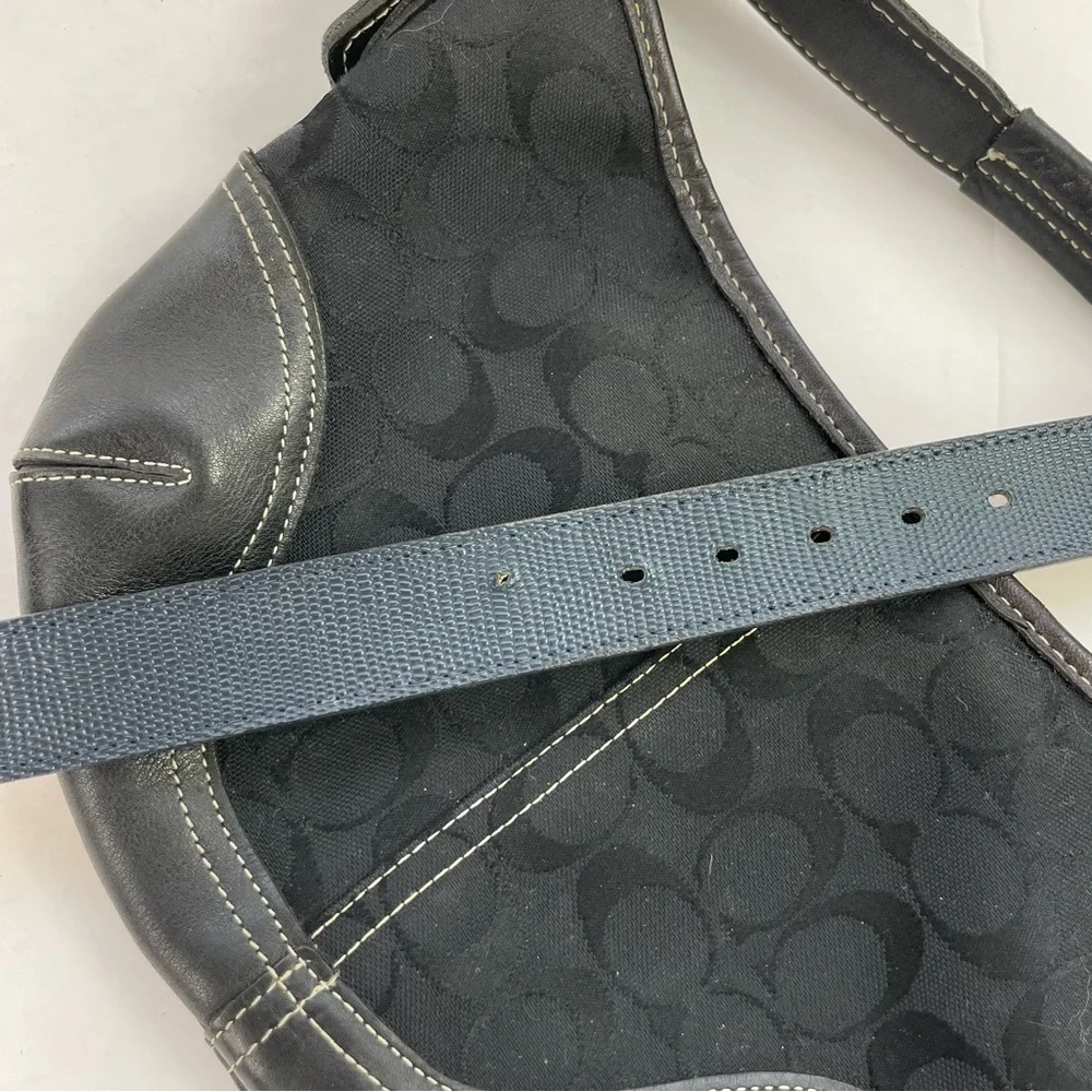 Vintage‎ Navy Blue Snakeskin Texture Belt